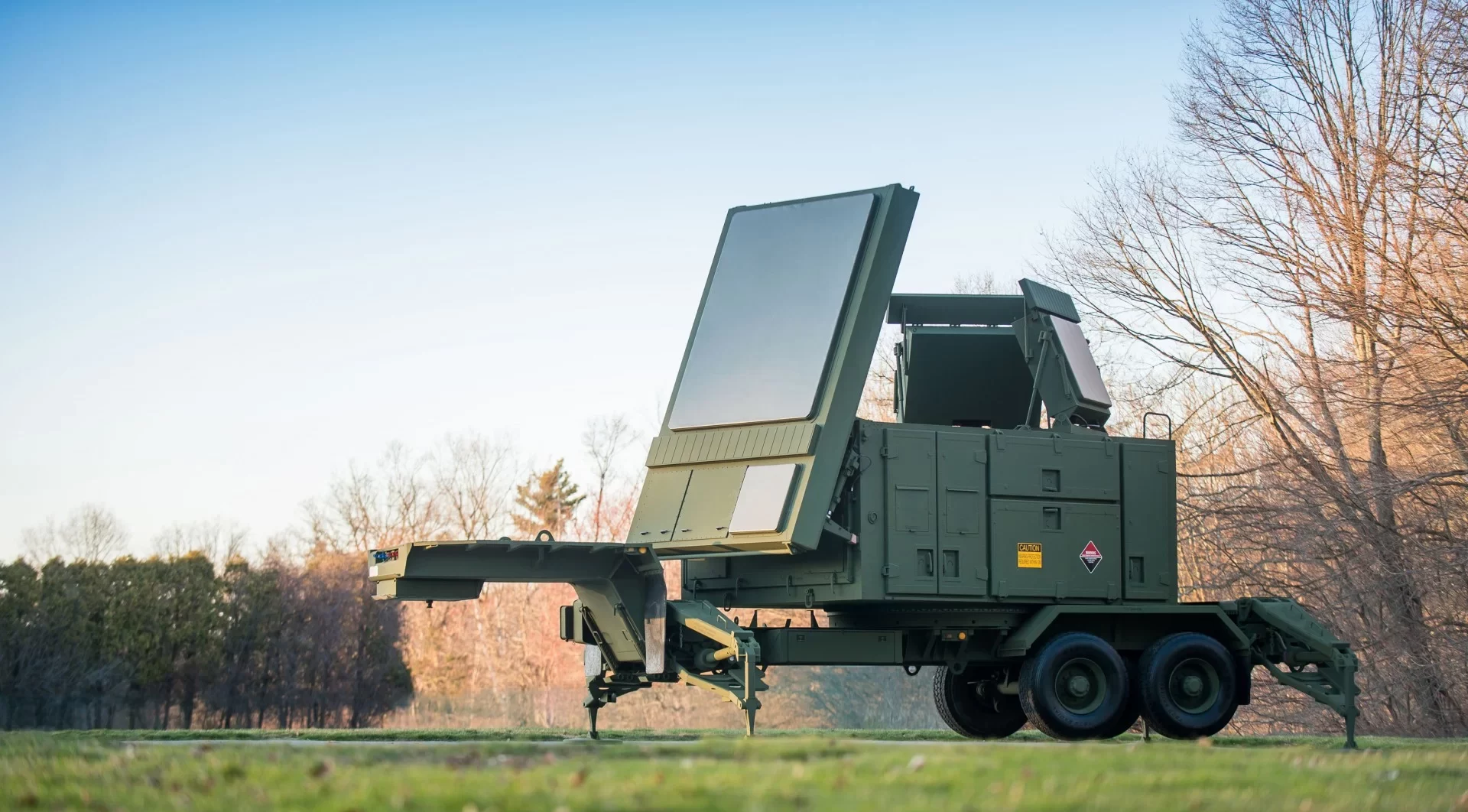 AN/MPQ-65相控阵天线几何回波靶标RCS缩比模型